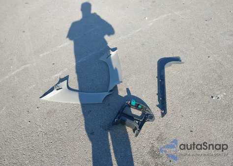 2000 Pontiac Grand Am Se1 z USA, uszkodzony, nr VIN 1G2NF52E6YM779309